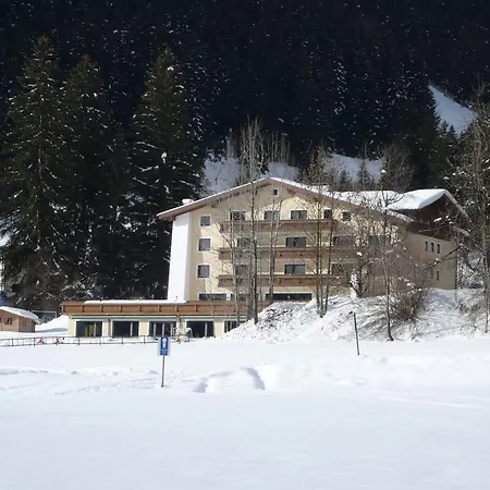 Haus Diana 3*