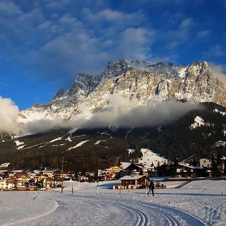 Haus Diana Отель 3*