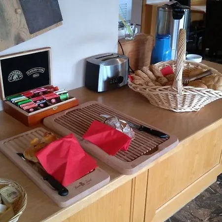 Haus Diana Отель Ройте