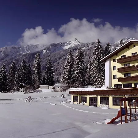 Haus Diana Отель