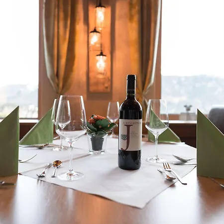 Haus Diana Отель