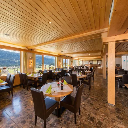 Отель Haus Diana 3*