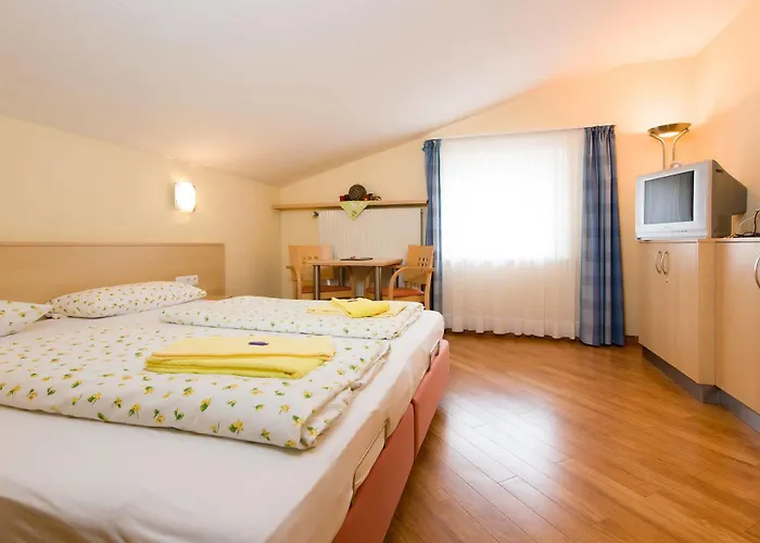 هاوس ديانا فندق